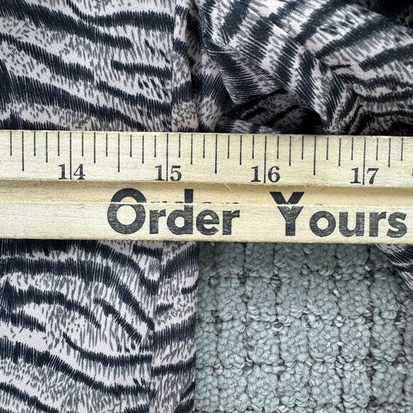 TOV Holy G Blazer Womens Size 38 US 2-4 Black Pink Satin Animal Print Pockets - Picture 10 of 11